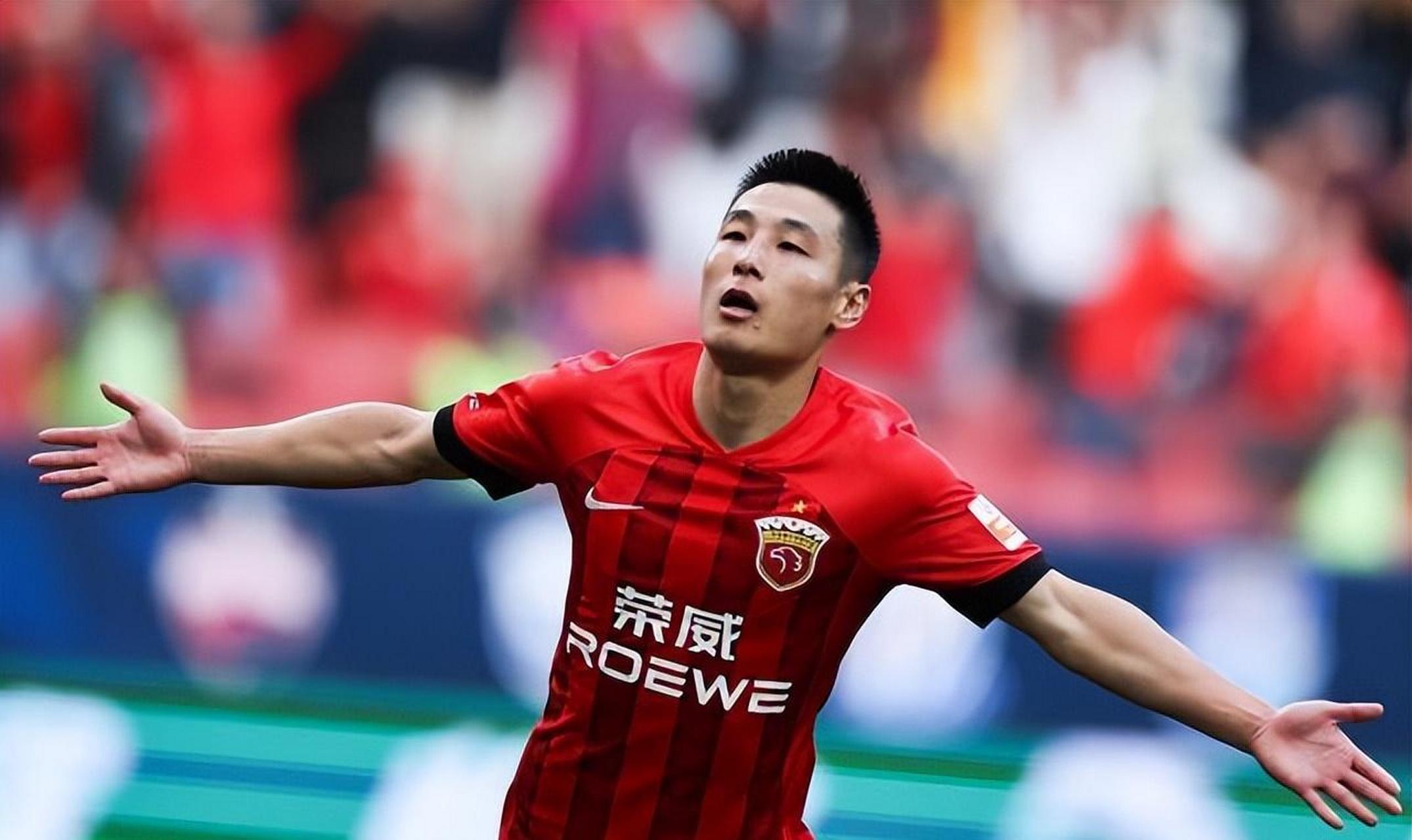 上港客场取胜，继续保持领跑