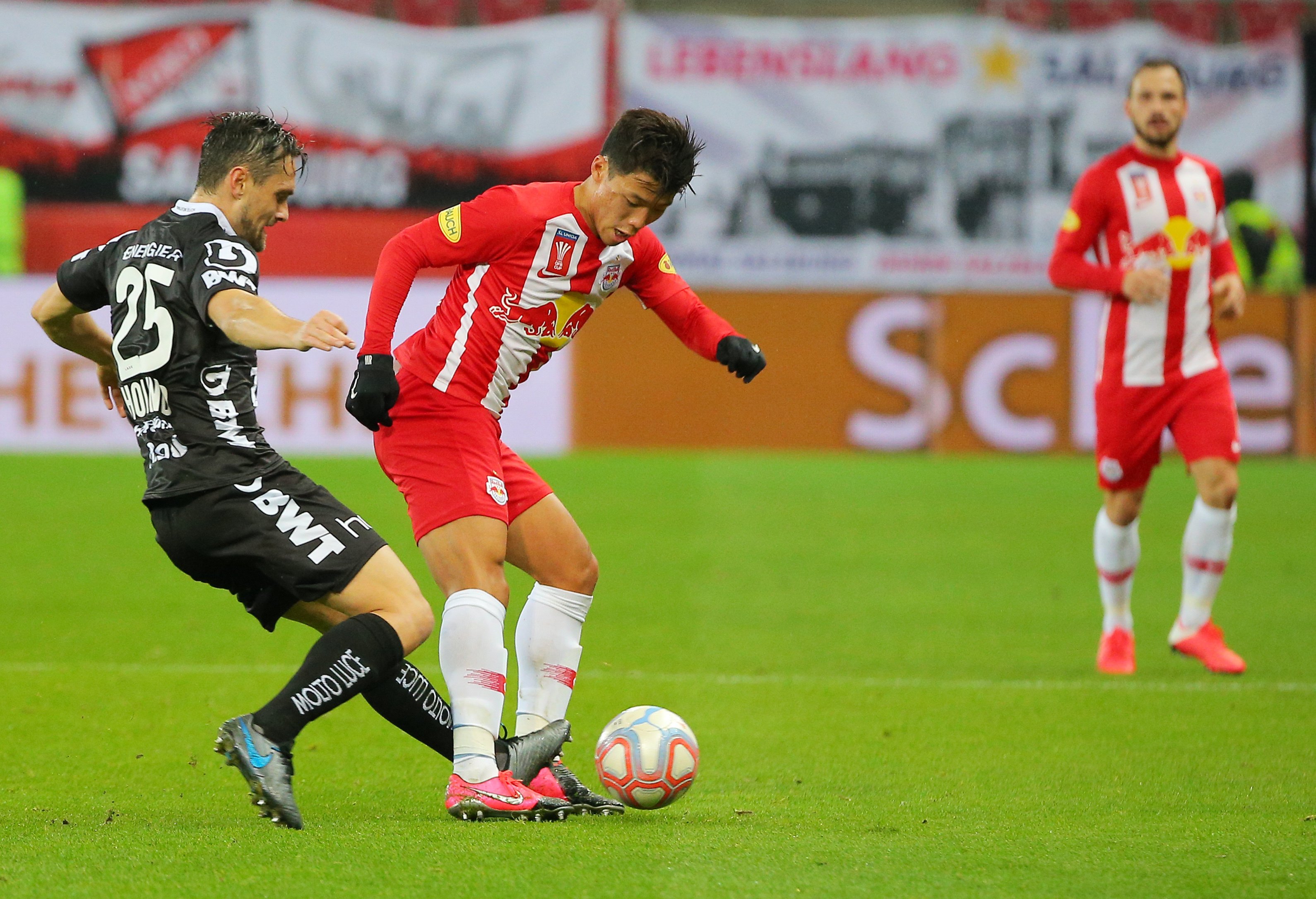 leyu乐鱼体育-包含韩国劲旅誓夺冠军，英雄气概世间传颂的词条