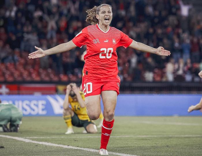 乐鱼官网-新西兰女足在世界杯上表现出众的简单介绍